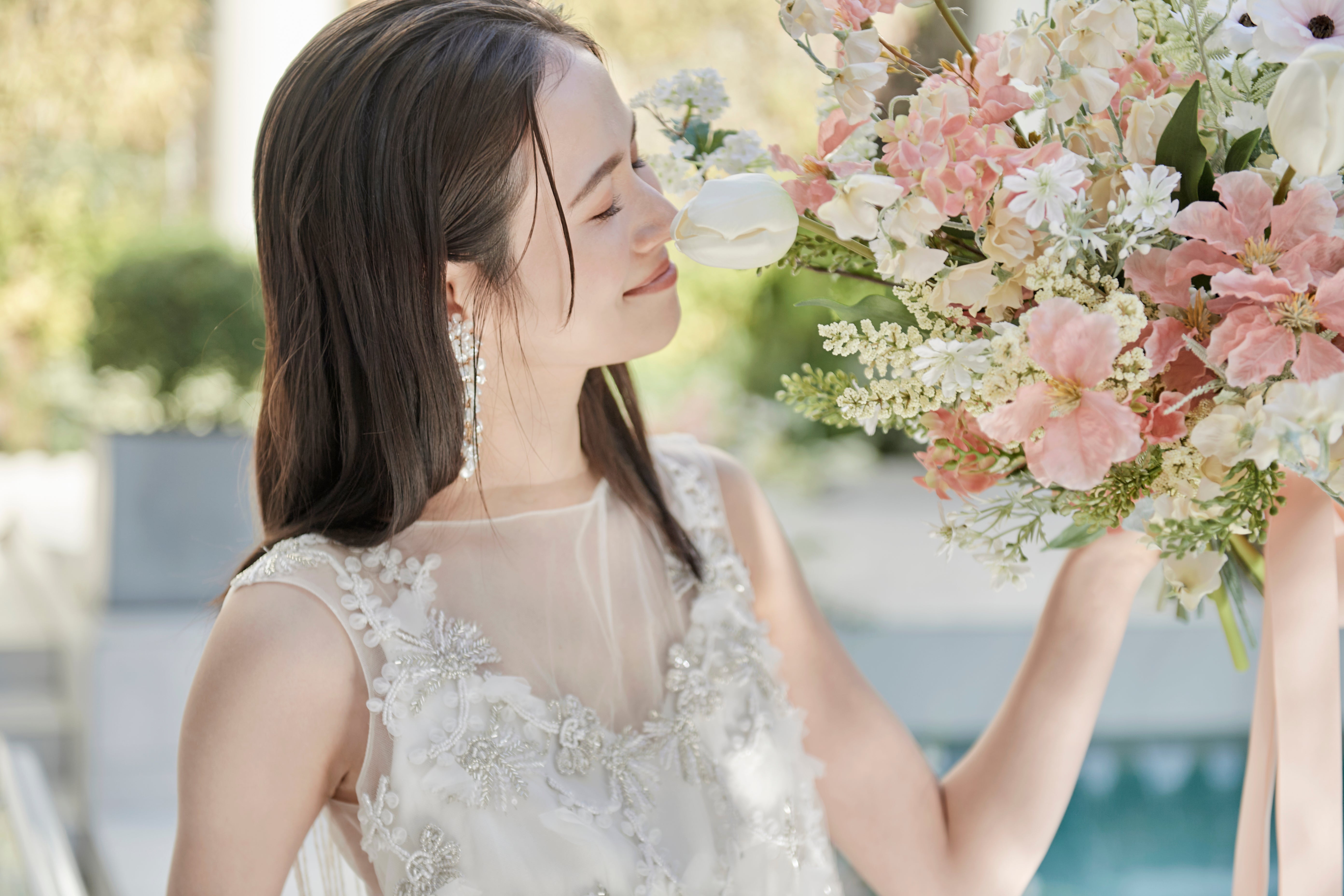 プリンセスブーケ 結婚式 トス プルズ 誕生日 記念日 御祝 リングガール 卒業 ブーケトスとは？結婚式での意味やマナー・演出アイデアを解説