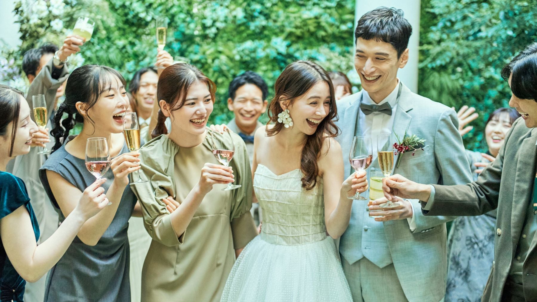 うめ吉 ・あやか ウェディング うめたんの結婚式vlog YouTubeに載せました👰🏻‍♀️♡ 本当に素敵な